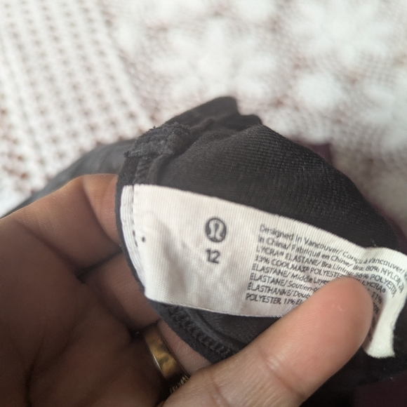 Lululemon Black Leopard Print Crop Top - Picture 5 of 6